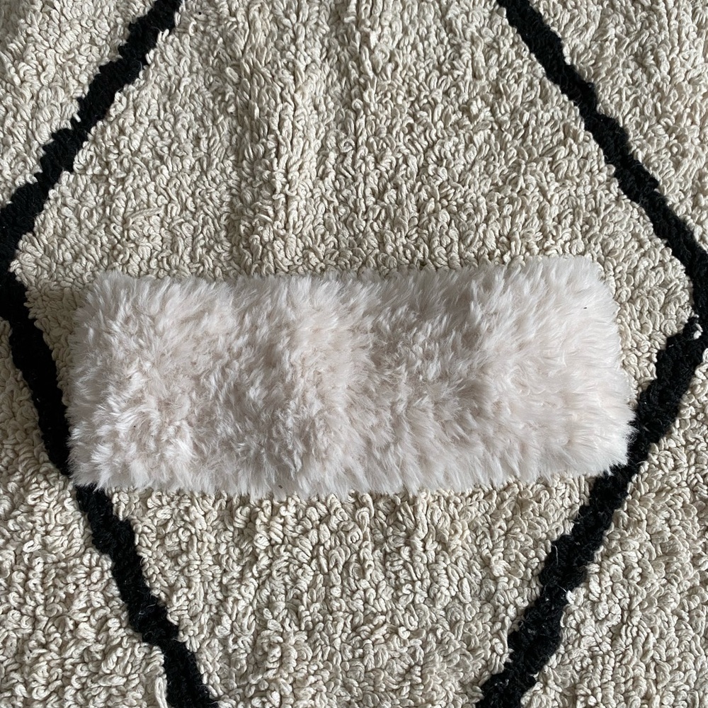 Elegant Cream Faux Fur Headband